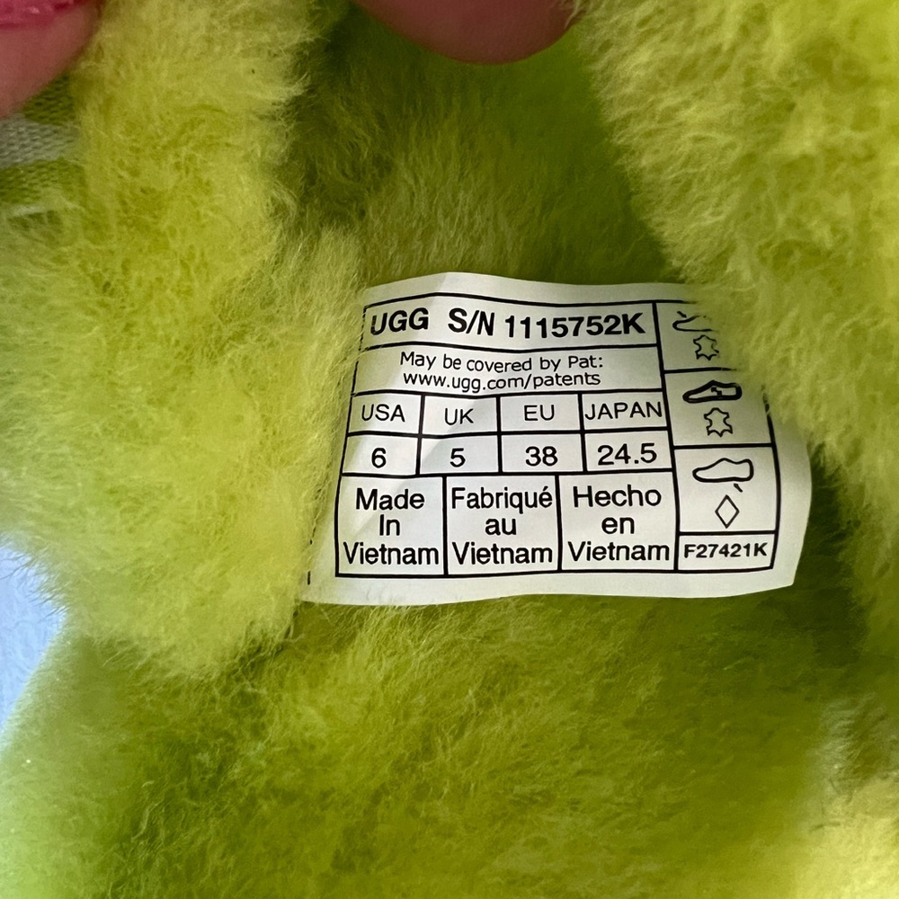 UGG slideons fuzzy neon green/yellow New Women 6/7.5 & free peanuts pj pants L - Picture 8 of 11